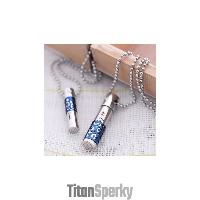 Módní Modrý Titanový Náhrdelník S Přívěskem Ve Tvaru Srdce