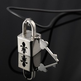 Titanový Náhrdelník S Přívěskem Fashion Lock