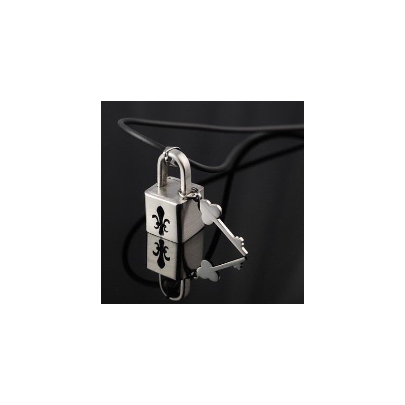 Titanový Náhrdelník S Přívěskem Fashion Lock Titanový Náhrdelník S Přívěskem Fashion Lock