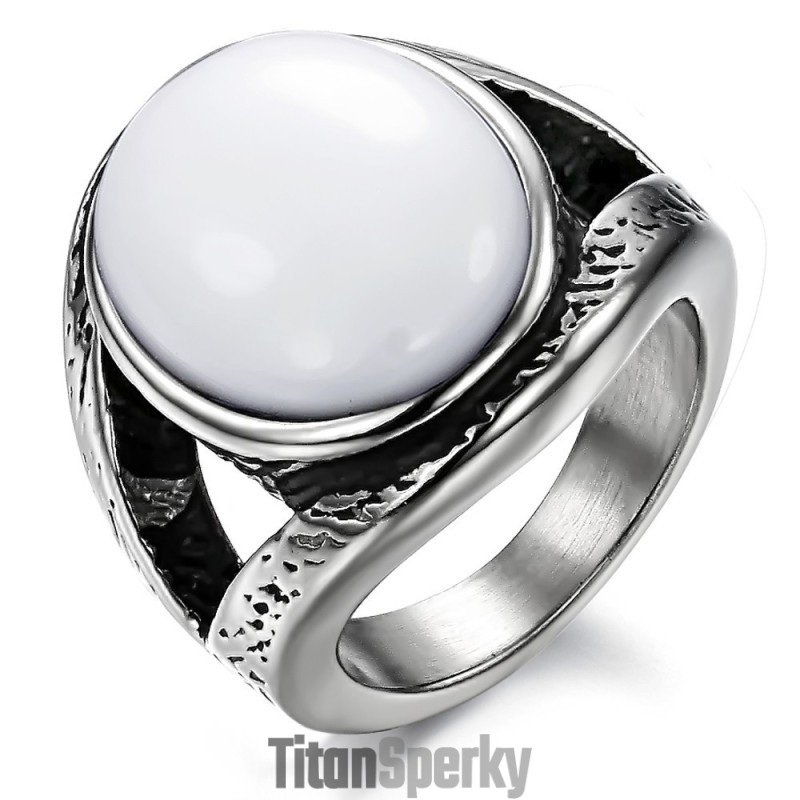 Odolný Titanový Prsten Exaggere Emerald Odolný Titanový Prsten Exaggere Emerald