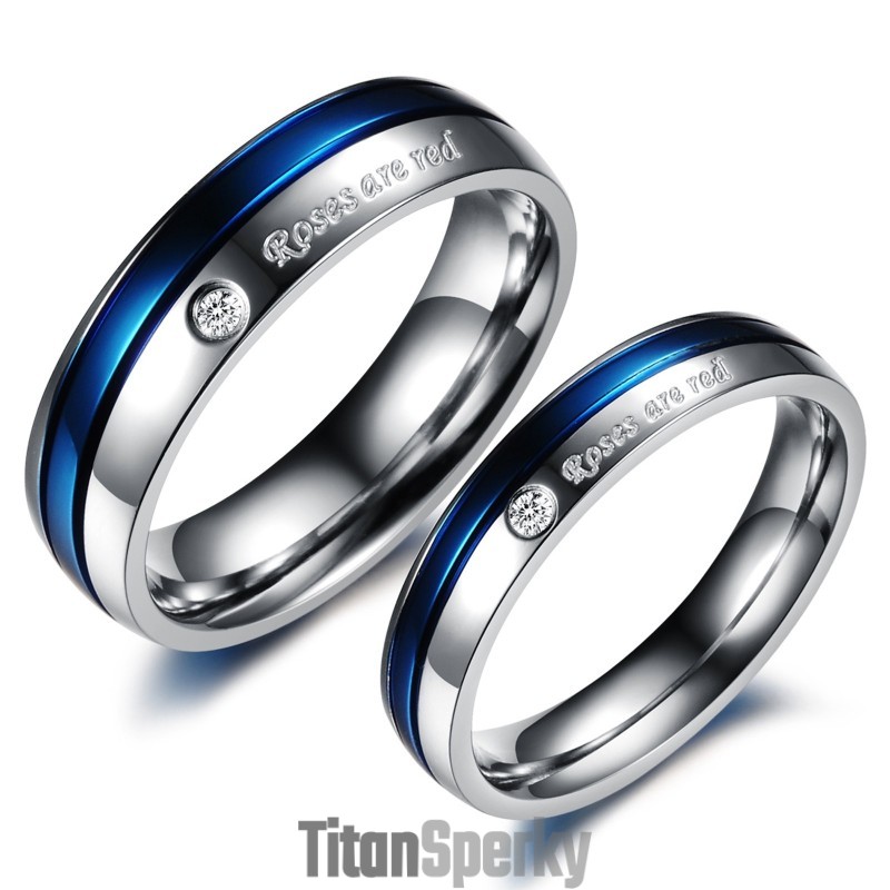 Spolehlivý Titanový Prsten S Bílým A Modrým Diamantem Pro Milovníky