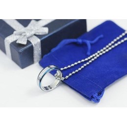 Klasický Korejský Prsten S Přívěskem A Titanovým Náhrdelníkem