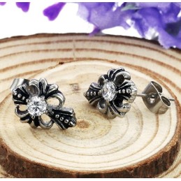 Spolehlivé A Kvalitní Titanové Náušnice S Kamínky