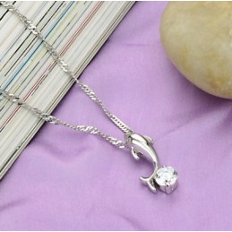Světoznámý Ženský Platinový Titanový Náhrdelník Ve Tvaru Delfína S Diamantem