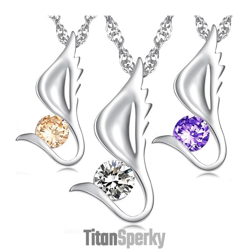 Královna Kvalitního Ženského Náhrdelníku S Platinovou Povrchovou Úpravou A Titanovým Povrchem Ve Tvaru Křídla S Diamantem