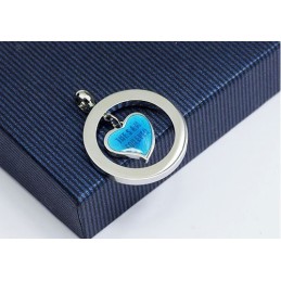 Módní Titanový Přívěsek S Motivem Srdce S Láskou - Řetízek Zdarma