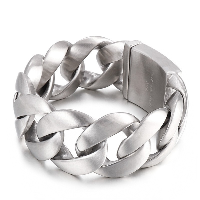 Pánský Titanový Náramek V Módním Elegantním Stylu Pánský Titanový Náramek V Módním Elegantním Stylu