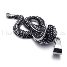 Nový Klasický Titanový Přívěsek King Cobra
